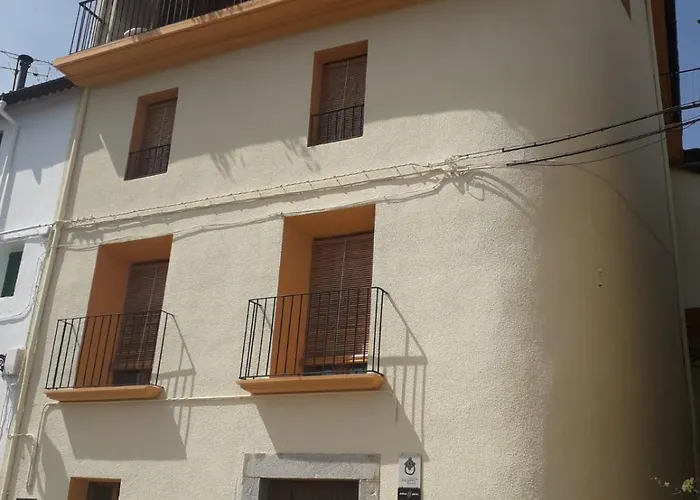 Casa Lacambra